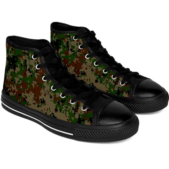Camouflage High-Top Sneakers for Adventure Seekers Stylish Army Style  Footwear for Men/Women