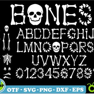 Könnte beinhalten: Weiße knochenförmige Buchstaben und Zahlen des Alphabets auf schwarzem Hintergrund. Die Buchstaben bestehen aus einzelnen Knochen, und die Zahlen sind aus Kreisen aus Knochen gebildet. Das Wort "BONE" befindet sich oben im Bild, mit einem Schädel in der Mitte des Wortes.