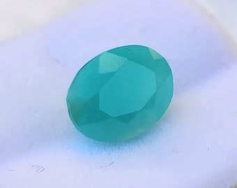 Gem Silica, Paraiba Color Chalcedony, Copper Bearing Chrysocolla, 8x6mm Gem Silica faceted Oval, 1.39 Carat Gem Silica