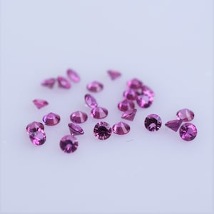 Pink Sapphire Melee with Slight peach tint, 2.2 mm Round sapphire, Sapphire for Eternity or Halo Design, Madagascar Sapphire, sold per piece