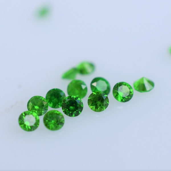 1.3mm round Demantoid Garnet from Russia, Demantoid for Halo, Natural Untreated Green Garnet January Birthstone for Custom, SOLD PER PIECE