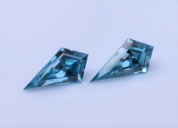 Blue zircon price per deals carat