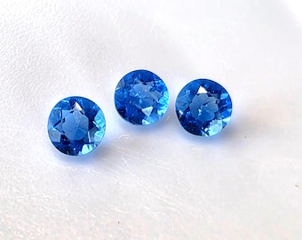 Hayne redonda de 2,9 mm, gema azul natural extraída da Alemanha, vendida por unidade.