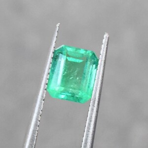 Emerald Cut Emerald from Colombia, One Carat Emerald Cut Emerald, Light Green Emerald, 6.43 x 5.50 x 3.69mm image 4