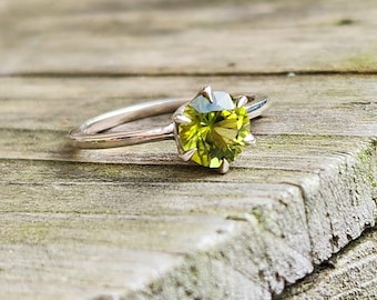 Sterling Silver Trellis Style Peridot Ring, August Birthstone Ring, green gemstone ring, alternative engagement ring, engagement ring