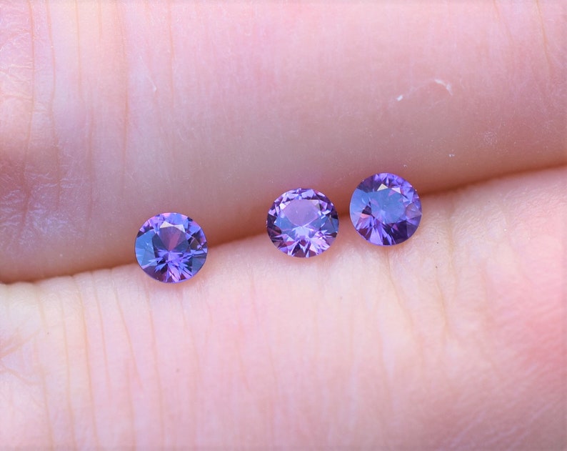 Lavender Purple Sapphire 3mm Round Gems, Madagascan Sapphire Round, Lavender-Purple Sapphire Melee, sold by the piece image 8
