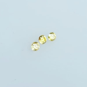 Yellow diamonds, untreated yellow diamond 1.5mm, round brilliant cut yellow diamonds, fancy light yellow, april birthstone, Sold per piece.