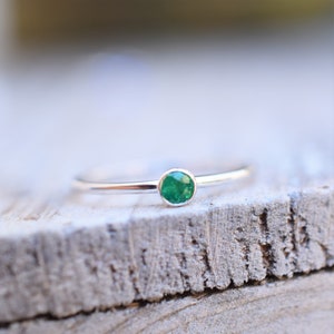 Emerald Stacking Ring, Colombian Emerald Ring, 3mm Emerald Ring, 14k White Gold Ring, Stacking Band, May Birthstone Stacking Ring