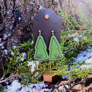 polymer clay christmas tree earrings
