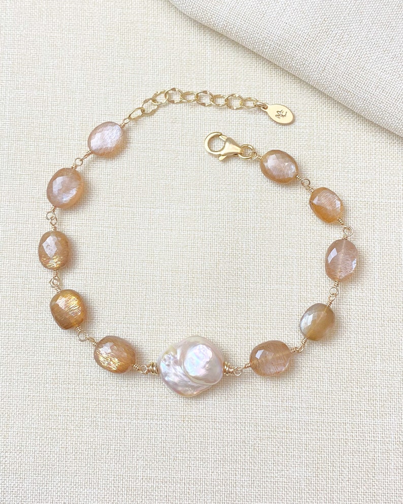 Pulsera con cuentas de perlas barrocas y piedra lunar dorada en oro 7,5 pulgadas extensor Joyería de otoño imagen 8