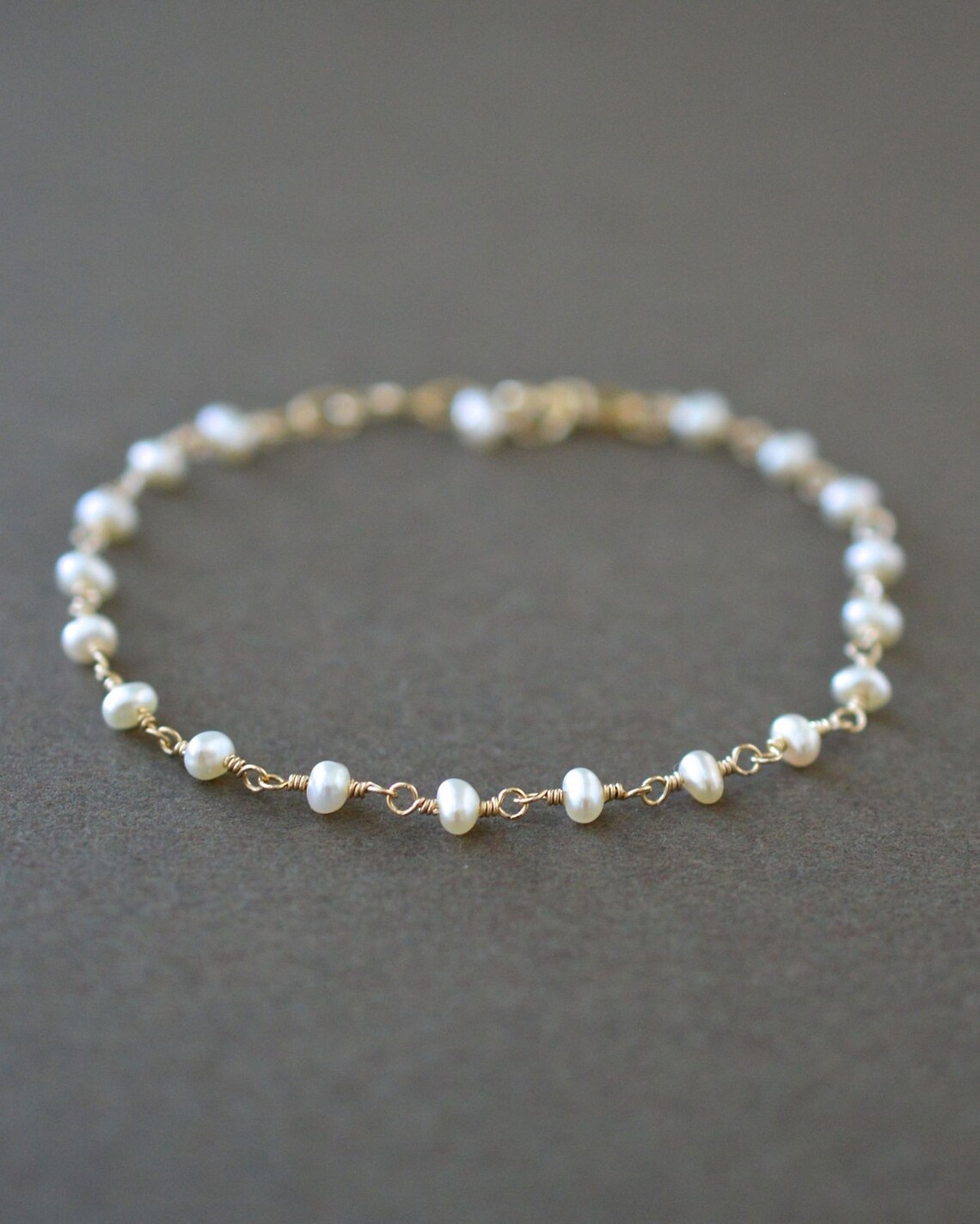 Delicate Pearl Bracelet / Gold Pearl Bracelet / Small Pearl Etsy