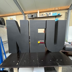 Letras Coloridas de EPS Grosor 20 cm • Altura 30-90 cm