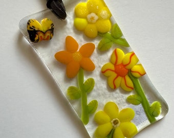 Fused glass flower suncatcher/garden suncatcher/ornament/flowers/ glass suncatcher