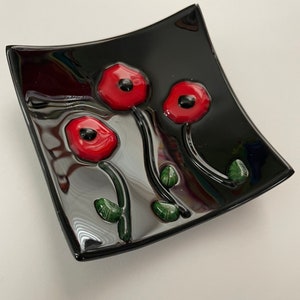 Black/red Poppy fused glass mini dish
