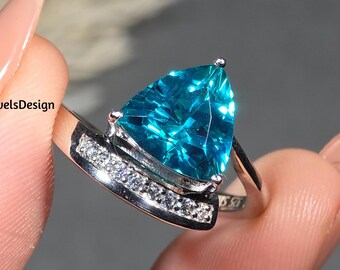 4.00Ct Green Tourmaline Trillion Cut Gemstone Ring, Pave Set Birthstone Ring, Swirl Bypass Shank Style Trillion Tourmaline Wedding Ring.