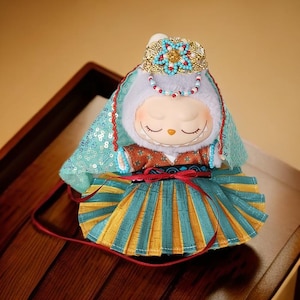 Handmade Labubu Doll Outfit,17cm doll clothes Chinese style  Dunhuang outfit set ,Museum-style doll fashion,Silk Road inspired