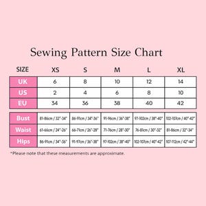 Pode incluir: Uma tabela de tamanhos para moldes de costura em um fundo rosa claro. A tabela lista os tamanhos de XS a XL com as correspondentes medidas UK, US e EU. Inclui medidas de busto, cintura e quadril em cent&iacute;metros e polegadas, observando que estas medidas s&atilde;o aproximadas.