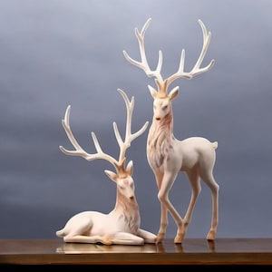 High End Deer Statue Reindeer Figurines Luxury Resin Elk Statue Nordic Tabletop Sculpture for Living Room Elegant Home Decoration