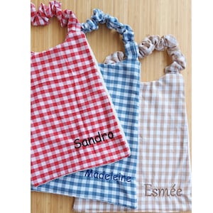 Embroidered elasticated lunch napkin for preschool – Matching pouch – Bamboo micro-terry napkin – Back to school – Embroidery of your choice