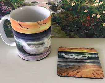 Tazas con ilustraciones, taza de café de 12 oz, taza de café playera, taza de arte de Julie, taza de café con arte original, juego de taza y posavasos, posavasos con arte de aves, taza de pavo real