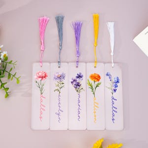 Custom Birth Flower Bookmark,Personalized Acrylic Bookmarks,Bookmark with Tassel,Birthday Gifts,Book Lover Gift,Floral Bookmarks for Women