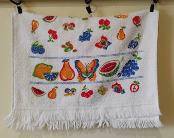 Toalla de mano vintage de los años 80, totalmente de algodón, con estampado de frutas y mariposas y flecos.