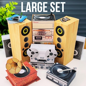 Satz von Papier-Miniaturen Stereoanlagen druckbare im Maßstab 1:12 für Puppenhaus Grammophon Vinyl Plattenspieler Stereoanlage Turm Reel-to-Reel-Tonband