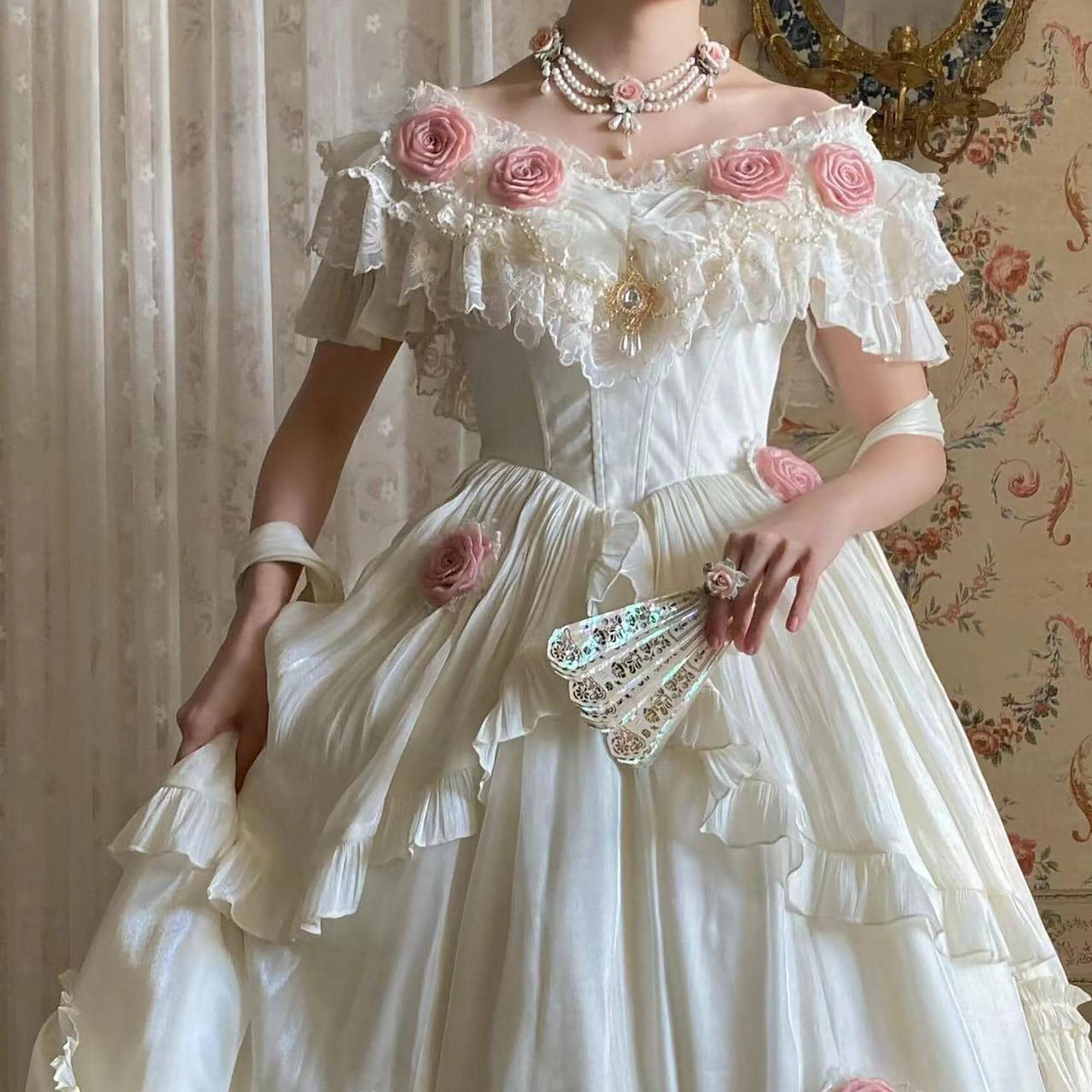 Robe de bal princesse victorienne - Robe lolita rococo à épaules dénudées avec roses et perles - Robe cosplay de conte de fées gothique