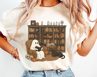 Retro Ghost Reading Books T-shirt, Librarian Ghost Halloween Shirt, Halloween Teacher T-shirt, Halloween Shirt, Teacher Gift, Boo School