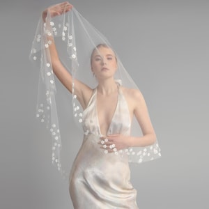 Flower Blusher Wedding Veil - Ivory Floral Veil, 3D Flowers, Off White Tulle, Bridal Hair Comb