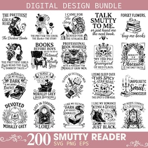 Può includere: Un pacchetto di design digitale contenente venti illustrazioni grafiche in bianco e nero con citazioni a tema librario. I disegni includono teschi, rose, figure che leggono, pile di libri e motivi gotici con testi come 'The Prettiest Girls Read The Darkest Books'.