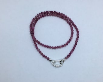 Collier Raspberry Tourmaline et Sterling Carabiner