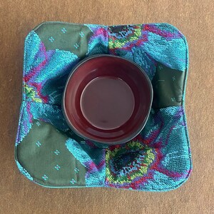 Teal Flower Microwave Bowl Cozy, Microwave Soup Bowl Cozies, Microwaveable Fabric Bowl Holder, Large Hot Bowl Holder, Reversible Bowl Cozies