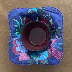 Purple Flower Microwave Bowl Cozy, Microwave Soup Bowl Cozies, Microwaveable Fabric Bowl Holder, Large Hot Bowl Holder, Reversible Bowl Cozy