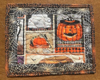 Happy Halloween Pumpkin Mug Mat, Orange and Purple Autumn Candle Mat, Quilted Fall Snack Mat, Rustic Halloween Placemat, Pumpkin Mug Rug