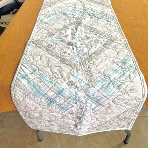 Snowflake Table Runner, Holiday Deer Quilted Runner, Winter Snow Table Cover, Silver and White Gift Tableware, Blue Kitchen Table Protector
