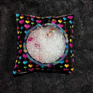 Valentine’s Day I Spy Bag, Valentine Fidget Gift, Kids Seek and Find Game, Find It Sensory Toy, Kids Valentine Goodie Bag, Eye Spy Fidget