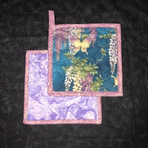 Set of 2 Purple and Turquoise Flower Quilted Potholders, Purple Hanging Hot Pads, Blue Trivets, Floral Potholder Set, Teal Flower Potholders