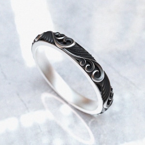 Anillo de compromiso con motivo de hoja tallada para él, anillo de bodas para hombre con adorno rococó oxidado en plata de ley, anillo de compromiso floral para hombre