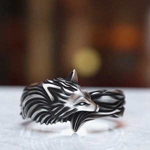 Wolf Head Silver Ring – 925 Sterling Silver Handmade Unisex Animal Jewelry, Fierce Nature-Inspired Gift, Unique Statement Ring for All