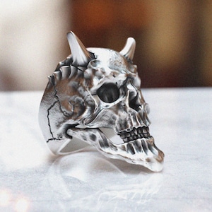 Horned Demon Skull Ring - Handcrafted 925 Sterling Silver Gothic Biker Ring for Men