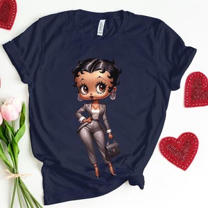 Betty Boop impreza dyskoteka moda lat 70. prezent dla dziewczyny Gucci Trendy urodziny baddie wysokie obcasy niebieski podarte dżinsy słodkie Bella Canvas koszulka