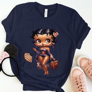 Betty Boop impreza dyskoteka moda lat 70. prezent dla dziewczyny Gucci Trendy urodziny baddie wysokie obcasy niebieski podarte dżinsy słodkie Bella Canvas koszulka