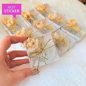 Bomboniera magnetica personalizzata, magnete in resina epossidica, regalo di fidanzamento, bomboniere per addio al nubilato, magnete con fiori secchi per gli ospiti, regali di nozze, magnete per matrimoni