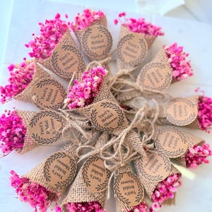 Mini bouquet di fiori magnetici per battesimo personalizzati, fiori secchi magnetici fatti a mano, bomboniera per comunione, bomboniera per battesimo per ospite