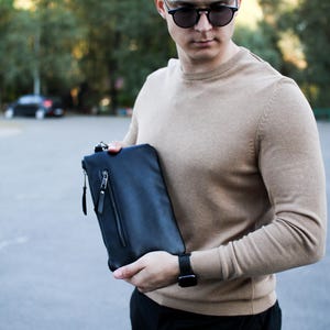Cartera de cuero: cartera única para mujer, mini cartera novedosa, cartera hecha a mano o grabada, cartera personalizada para hombre, sencilla pero elegante.