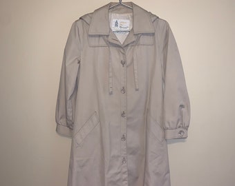 London Fog Trench Coat - Vintage Coat, size Medium Petite - Raincoat, Hooded Overcoat, Long Coat, Khaki
