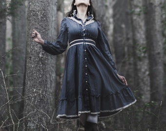 Gunne Sax Dress - Vintage Dress, size Small -  Cottagecore Dress, Prairie Dress, Long Sleeve Dress, Midi Dress, Dusty Blue