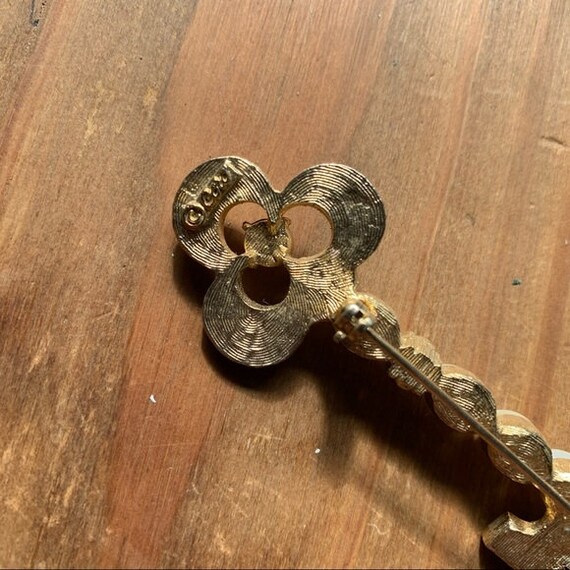 Key Brooch by Coro, Vintage Gold Pearl Rhinestone… - image 2