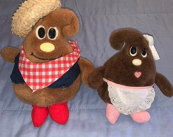 Chocolate Kiss Stuffed Plushie Toys Vintage Nestle Milky and Li&#39;l Bits Pair, Unique Gift for Kids